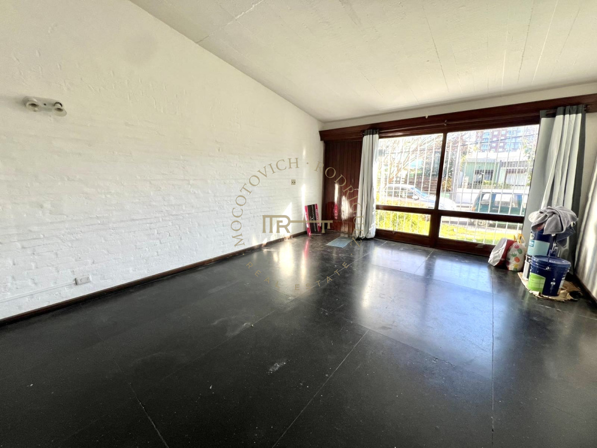 Casa ID.3626 - Chalet en el centro de Maldonado, 