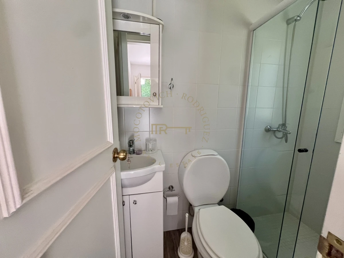 Casa ID.2447 - Hermosa casa de 4 dormitorios con piscina climatizada en alquiler temporal Punta del Este