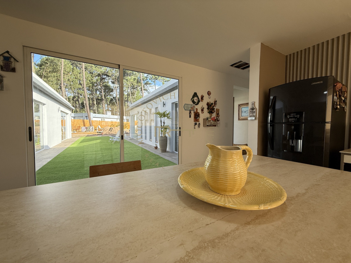 Casa ID.4151 - Casa a estrenar en alquiler de verano. 3 dormitorios piscina y barbacoa 