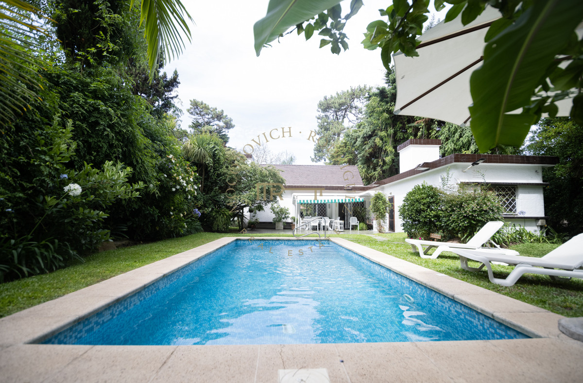 Casa ID.3139 - Casa en venta en Punta del Este de 3 dormitorios. 