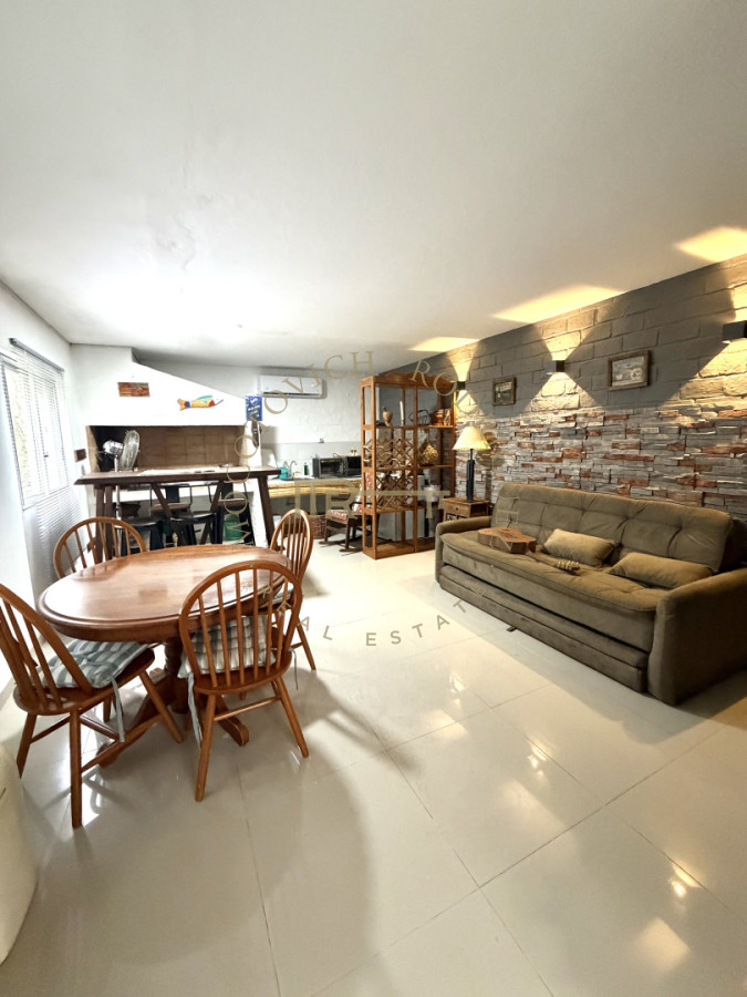 Casa ID.4552 - Casa en venta 3 dormitorios Piscina y Barbacoa. Pinares Punta del Este