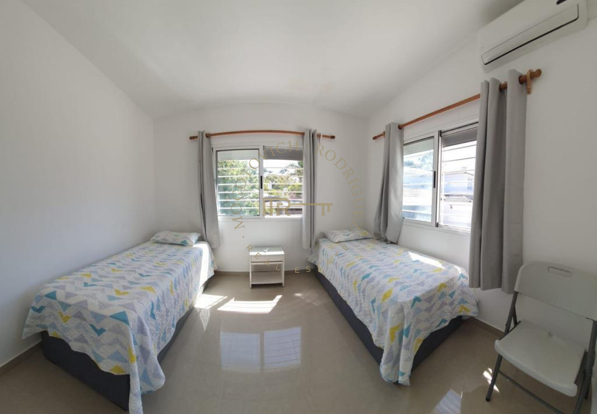 Casa ID.3273 - Alquiler anual ph de 2 dormitorios y 1 baño mas toilette