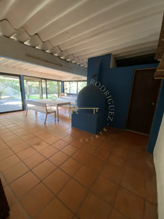 Casa ID.2124 - Venta Casa en Hermosa zona para vivir todo el año  Punta del Este. 