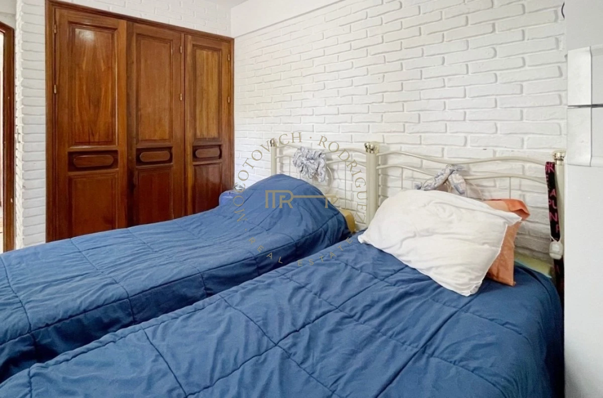 Casa ID.3050 - Casa de 3 dormitorios  y dep. de servicio. Piscina y barbacoa cerca del mar en alquiler temporal. 2026