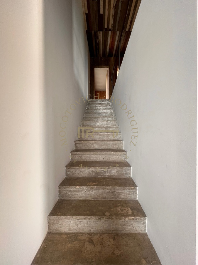Casa ID.481 - Casa en venta y alquiler temporal de 3 suites y dependencia de servicio  - Punta Piedras