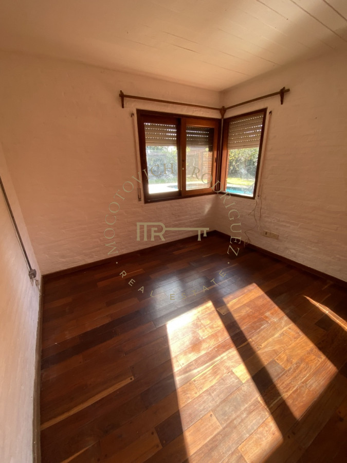 Casa ID.2124 - Venta Casa en Hermosa zona para vivir todo el año  Punta del Este. 