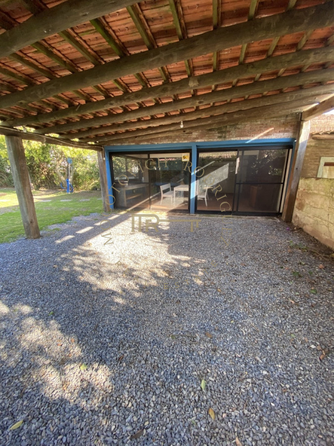 Casa ID.2124 - Venta Casa en Hermosa zona para vivir todo el año  Punta del Este. 