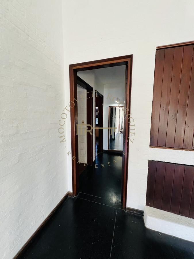 Casa ID.3626 - Chalet en el centro de Maldonado, 