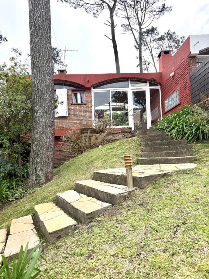 Casa ID.4695 - Alquiler de verano casa de 2 dormitorios en Pinares. 
