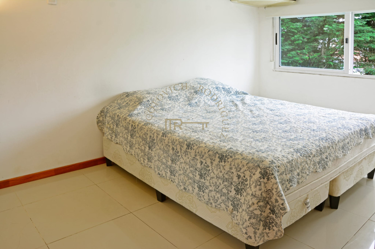 Casa ID.3030 - Hermosa casa en venta de 3 dormitorios. 