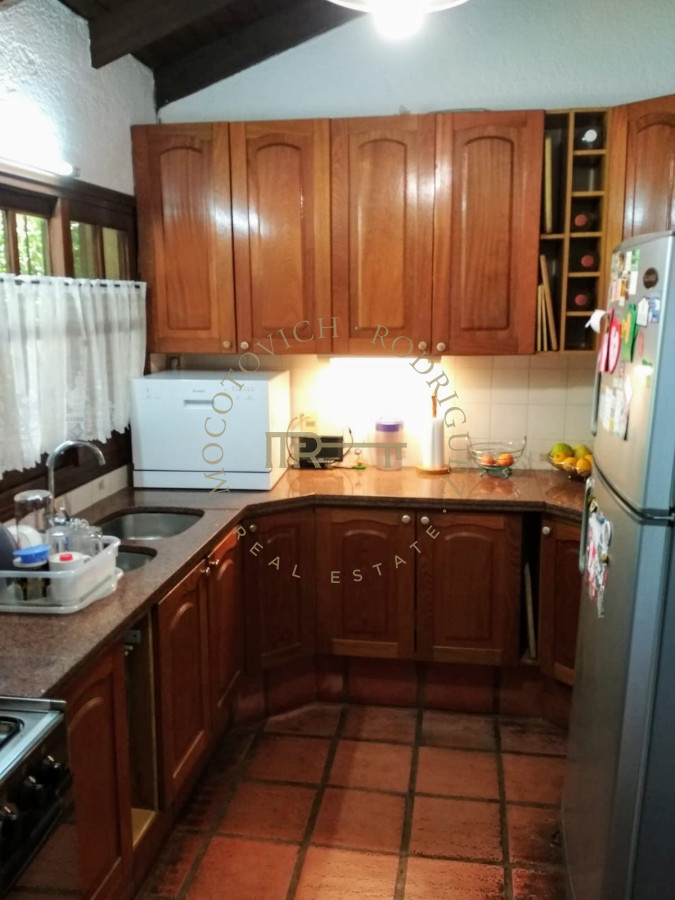 Casa ID.50 - Casa en venta de 4 dormitorios  - Mansa