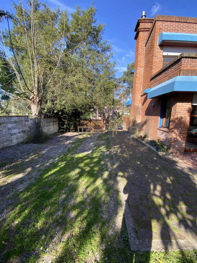 Casa ID.2124 - Venta Casa en Hermosa zona para vivir todo el año  Punta del Este. 
