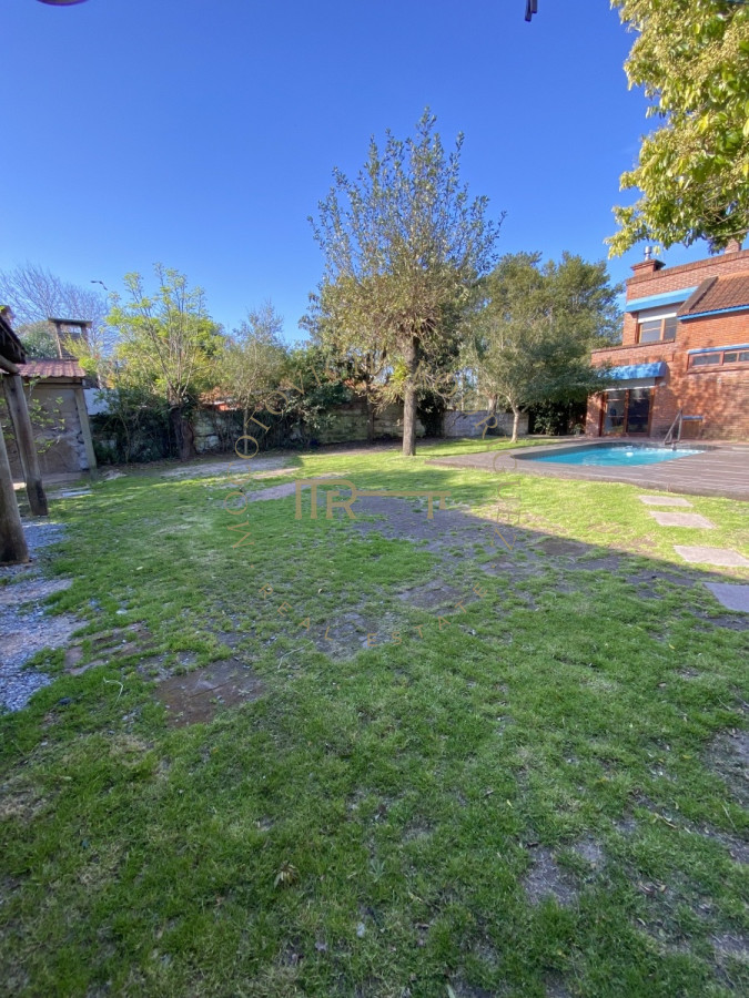 Casa ID.2124 - Venta Casa en Hermosa zona para vivir todo el año  Punta del Este. 