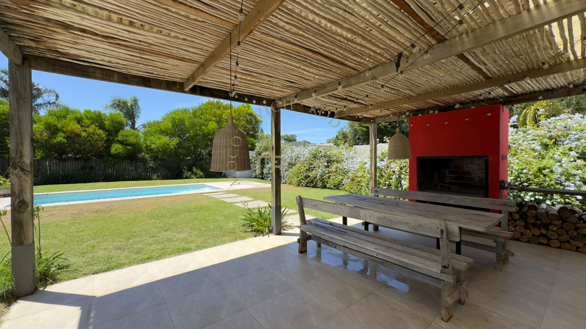 Casa ID.2619 - Casa alquiler anual barrio cerrado. 4 dormitorios piscina, parrillero. 