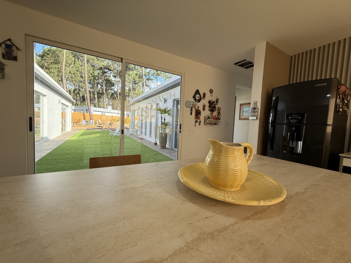 Casa ID.4151 - Casa a estrenar en alquiler de verano. 3 dormitorios piscina y barbacoa 