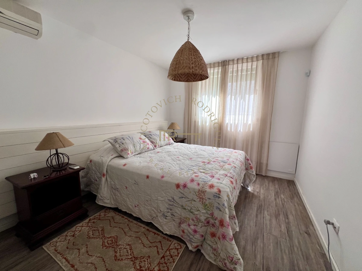 Casa ID.2447 - Hermosa casa de 4 dormitorios con piscina climatizada en alquiler temporal Punta del Este