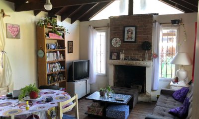 Casa en venta 3 dormitorios 2 baños - Jardines de Cordoba zona colegios. Punta del Este