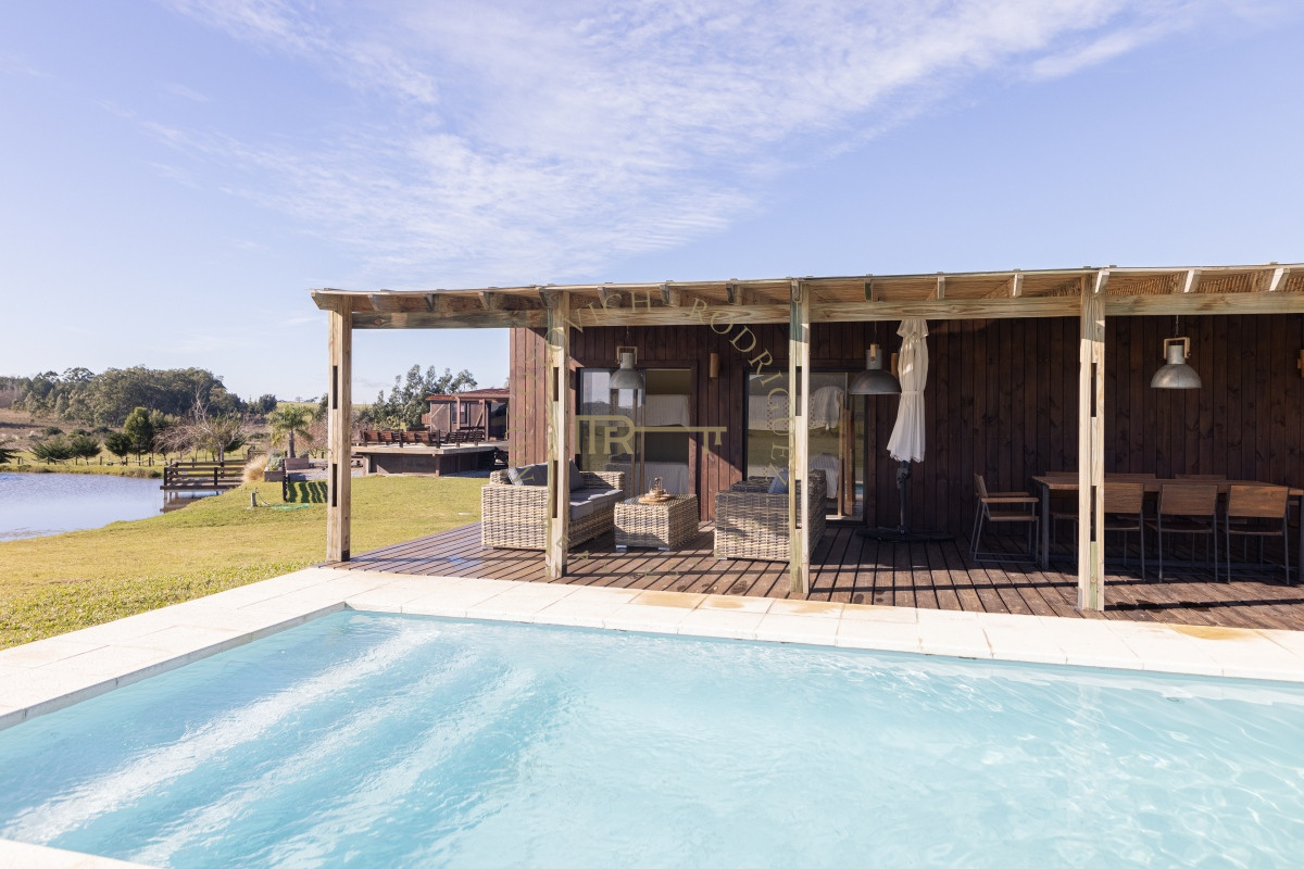 Chacra ID.2677 - Chacra en venta, 5 has. en  Cerro del Torro. Piriápolis. Permuta por apto en Montevideo o Punta del Este.