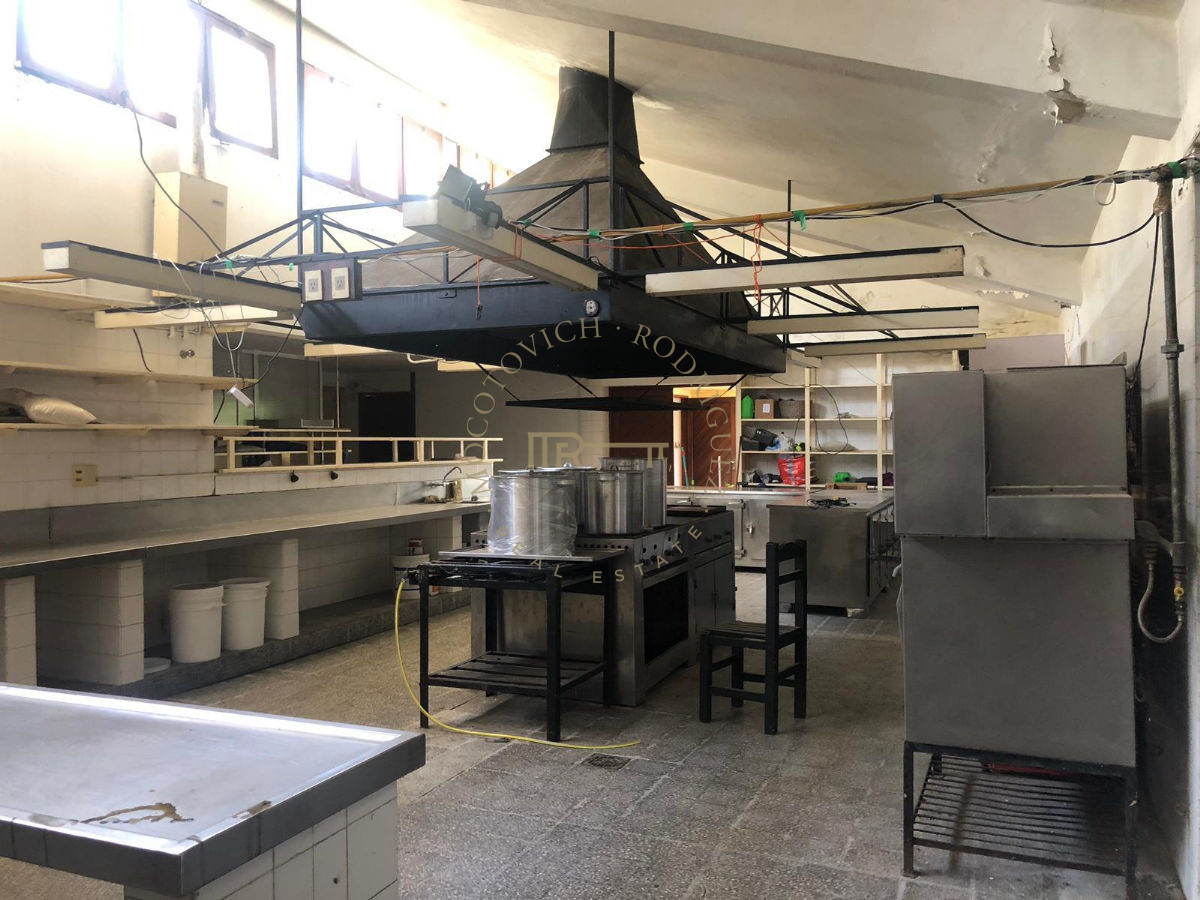 Local Comercial ID.320 - Local gastronómico  en venta- Punta del Este.