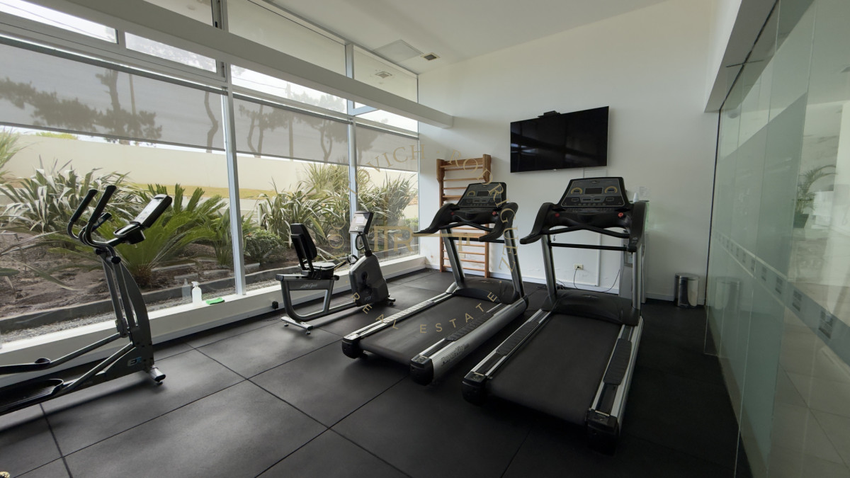 Apartamento ID.4668 - Apartamento 3 dormitorios con dep. de servicio. Vista al mar y amenities. Punta del Este