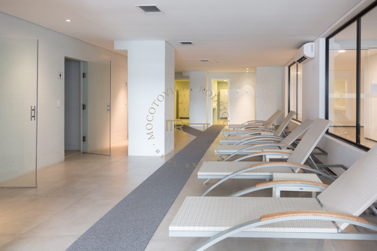 Apartamento ID.3614 - Alquiler de Apartamento de 4 dormitorios en Roosevelt
