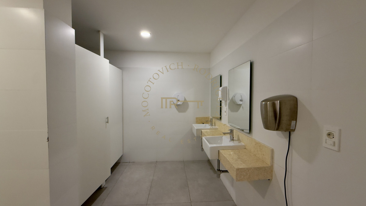 Apartamento ID.4668 - Apartamento 3 dormitorios con dep. de servicio. Vista al mar y amenities. Punta del Este