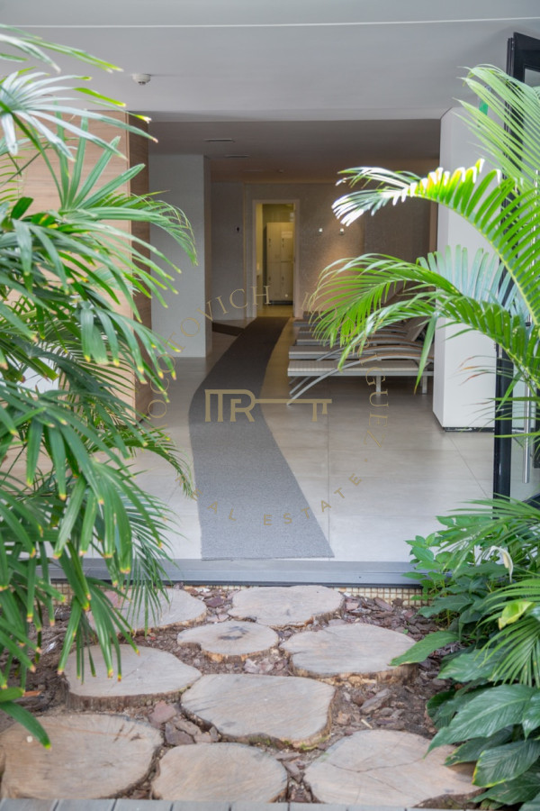 Apartamento ID.3614 - Alquiler de Apartamento de 4 dormitorios en Roosevelt
