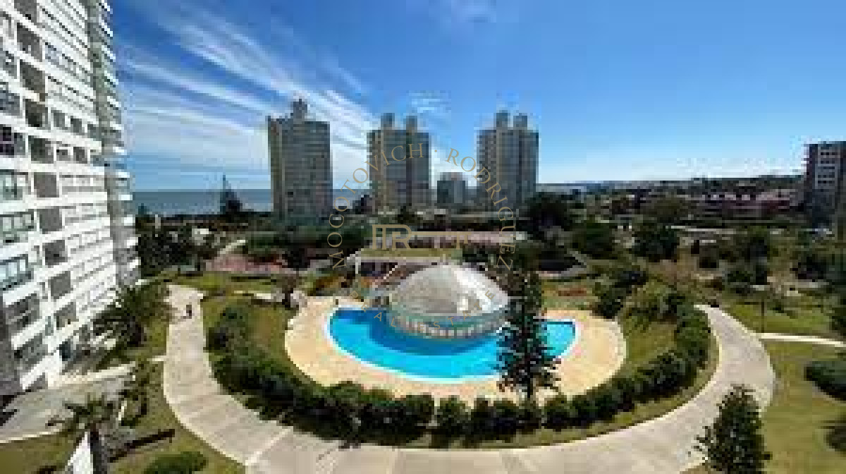 Apartamento ID.3268 - Apartamento 3 dormitorios en alquiler. Punta del este.