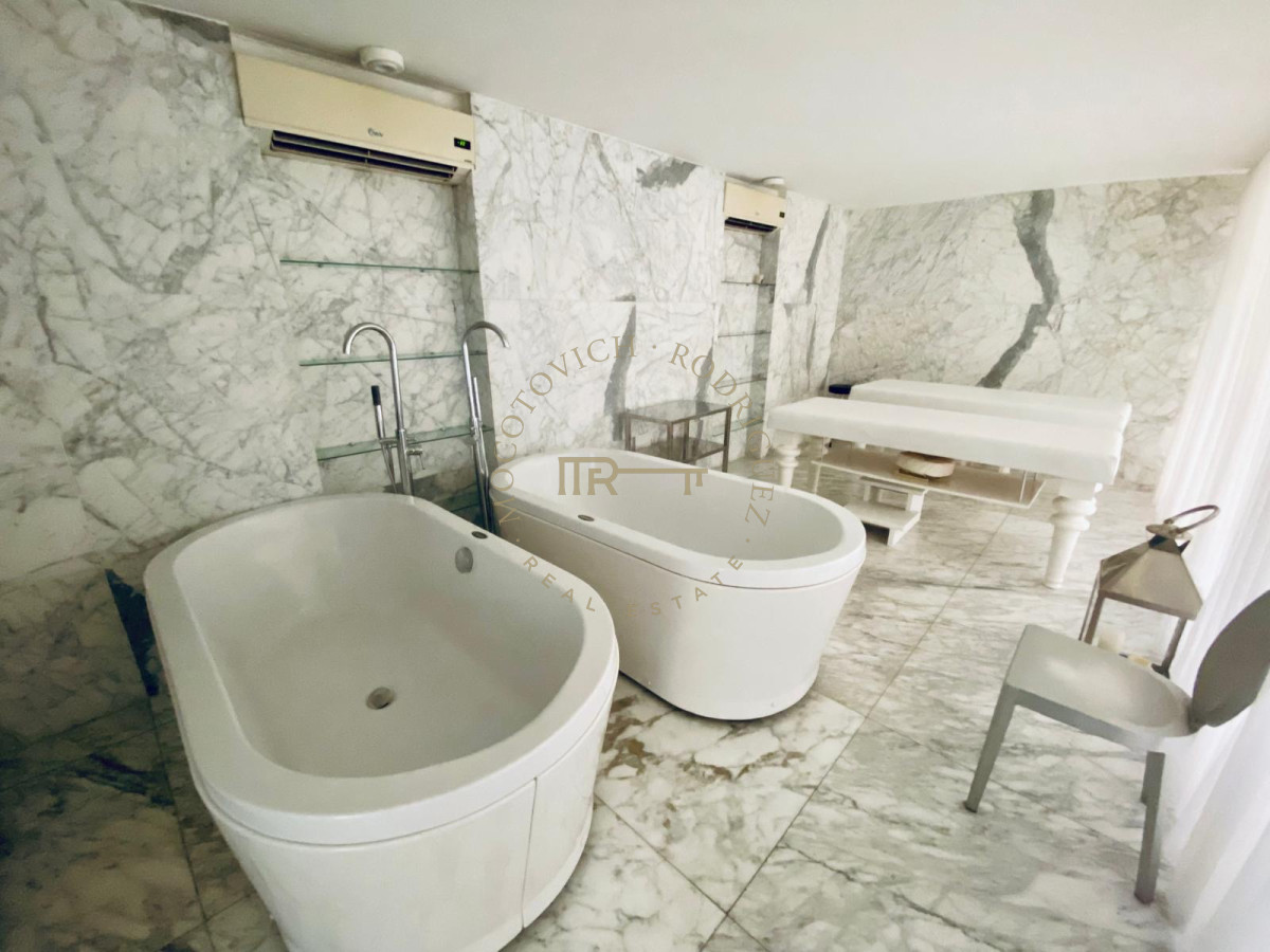 Apartamento ID.3294 - Hermoso apartamento de un dormitorio  en venta Torre Yoo 