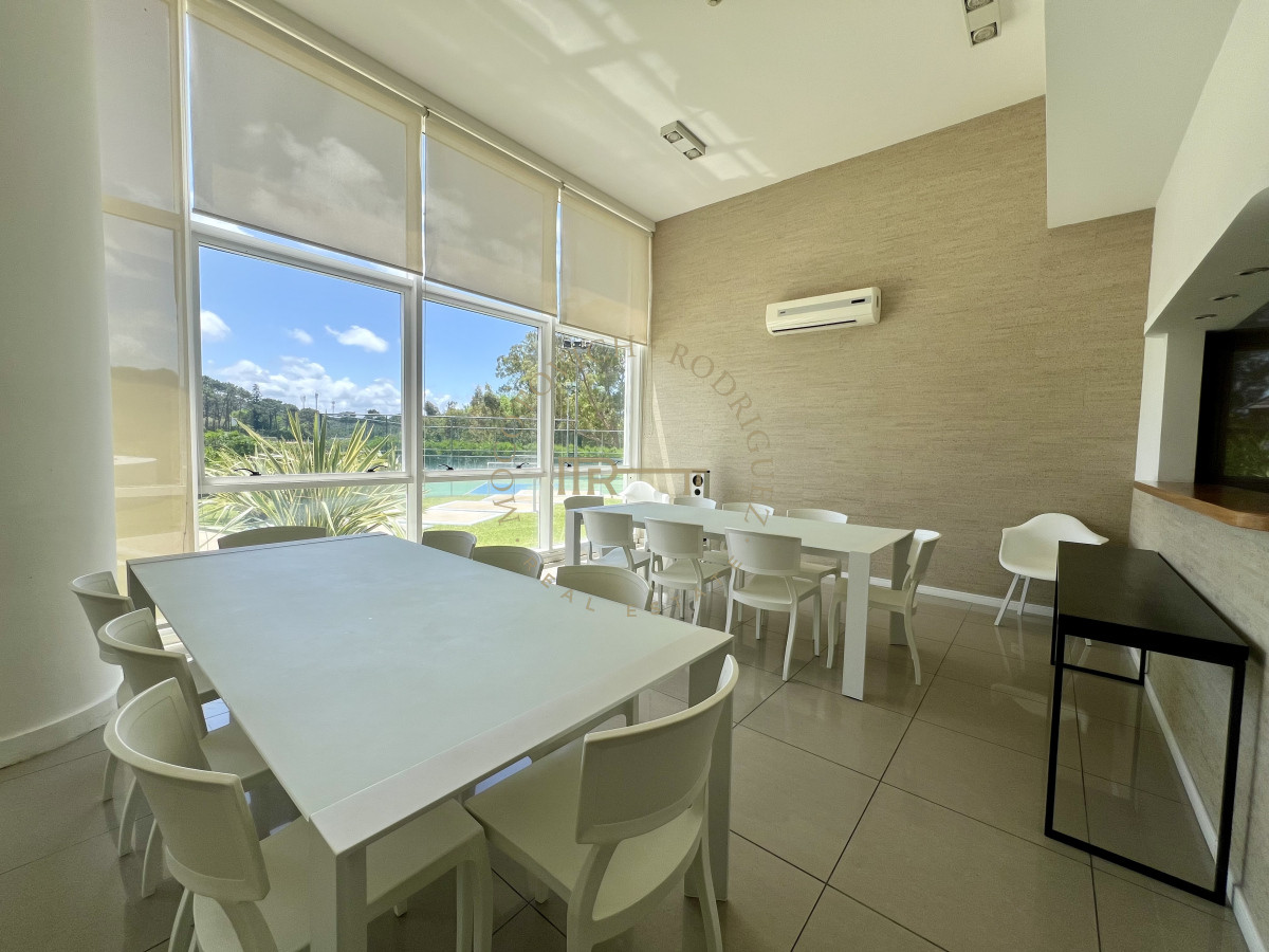Apartamento ID.89 - Apartamento en venta - 1 Dormitorio 2 baños  Roosevelt Torre One