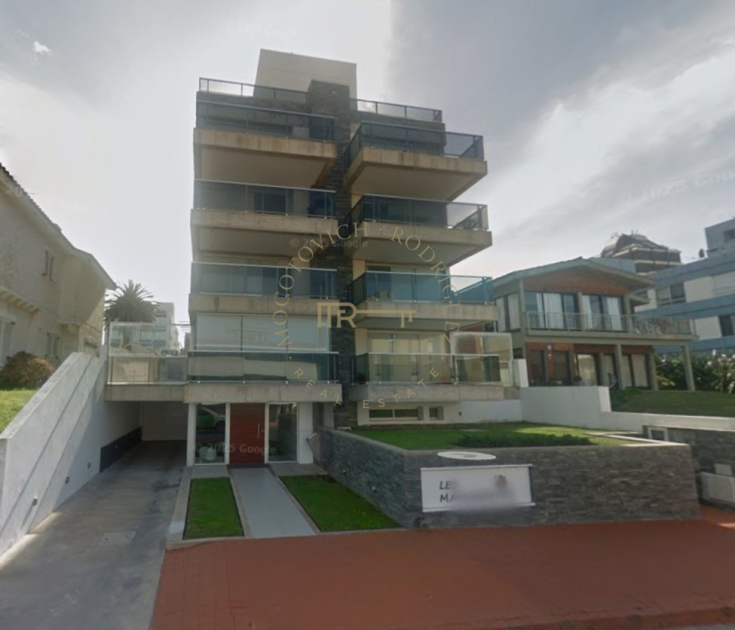 Apartamento ID.4570 - Penthouse de 3 dormitorios con vista a