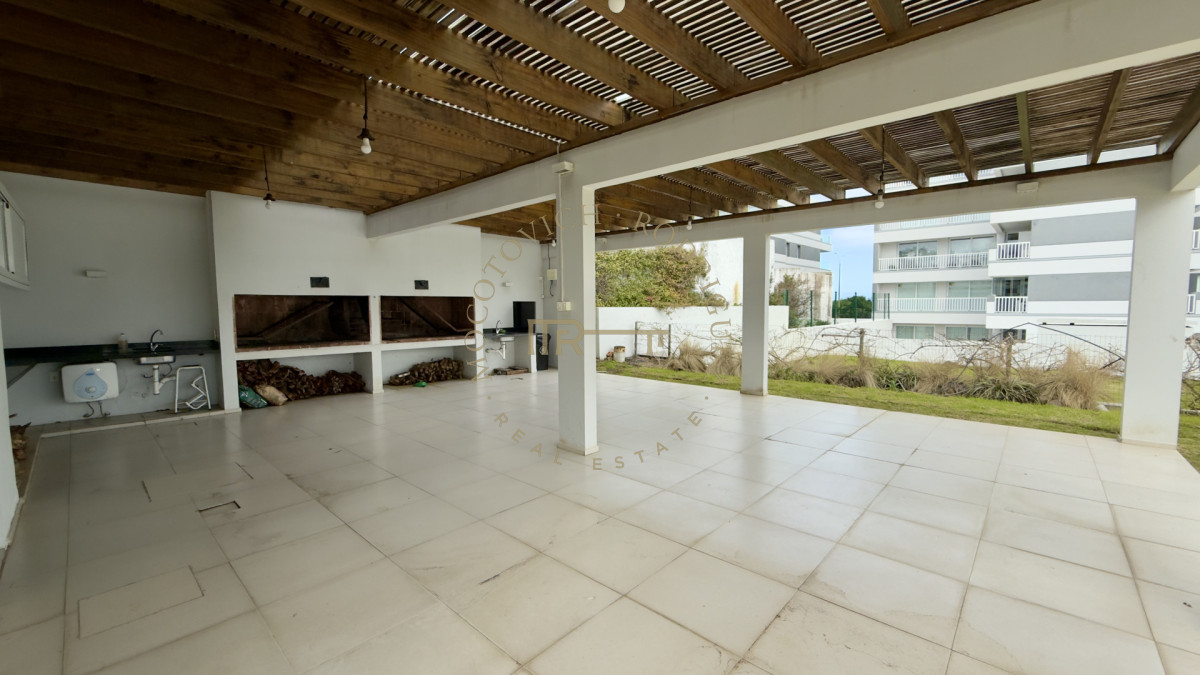 Apartamento ID.4668 - Apartamento 3 dormitorios con dep. de servicio. Vista al mar y amenities. Punta del Este