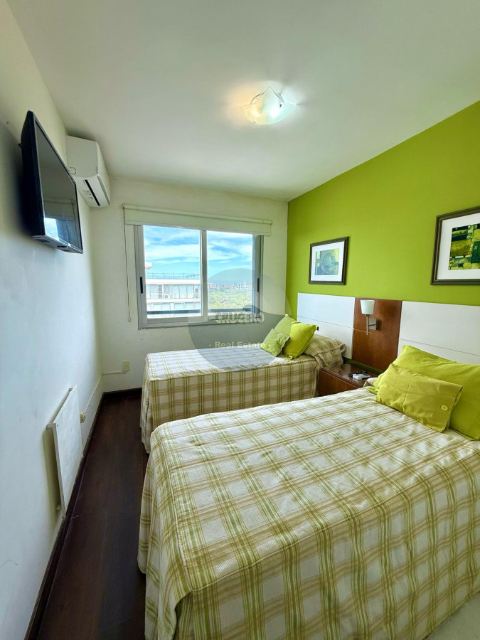 Apartamento ID.6471 - VENTA APARTAMENTO PENTHOUSE 3 DORMITORIOS ROOSEVELT