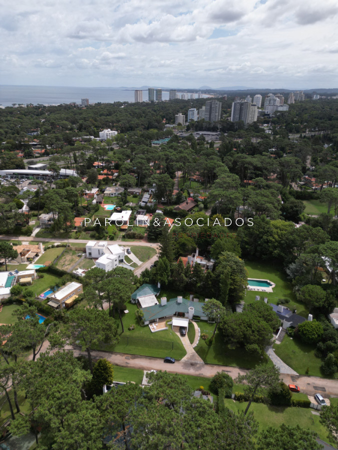 Deauville - GoPunta - Portal Inmobiliario de Punta del Este - Maldonado