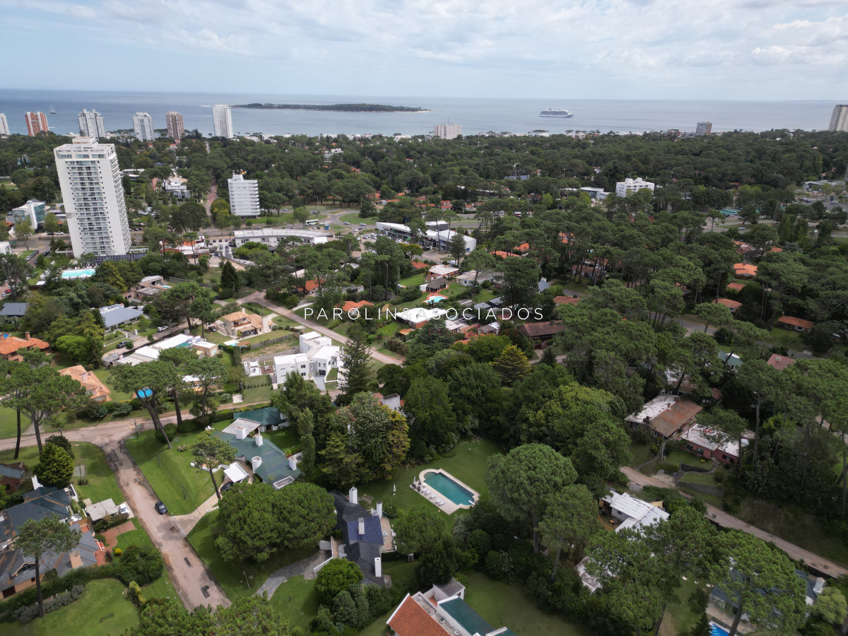 Deauville - GoPunta - Portal Inmobiliario de Punta del Este - Maldonado