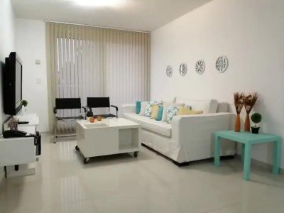 Apartamento 2 Dormitorios En Roosevelt, Punta del Este 