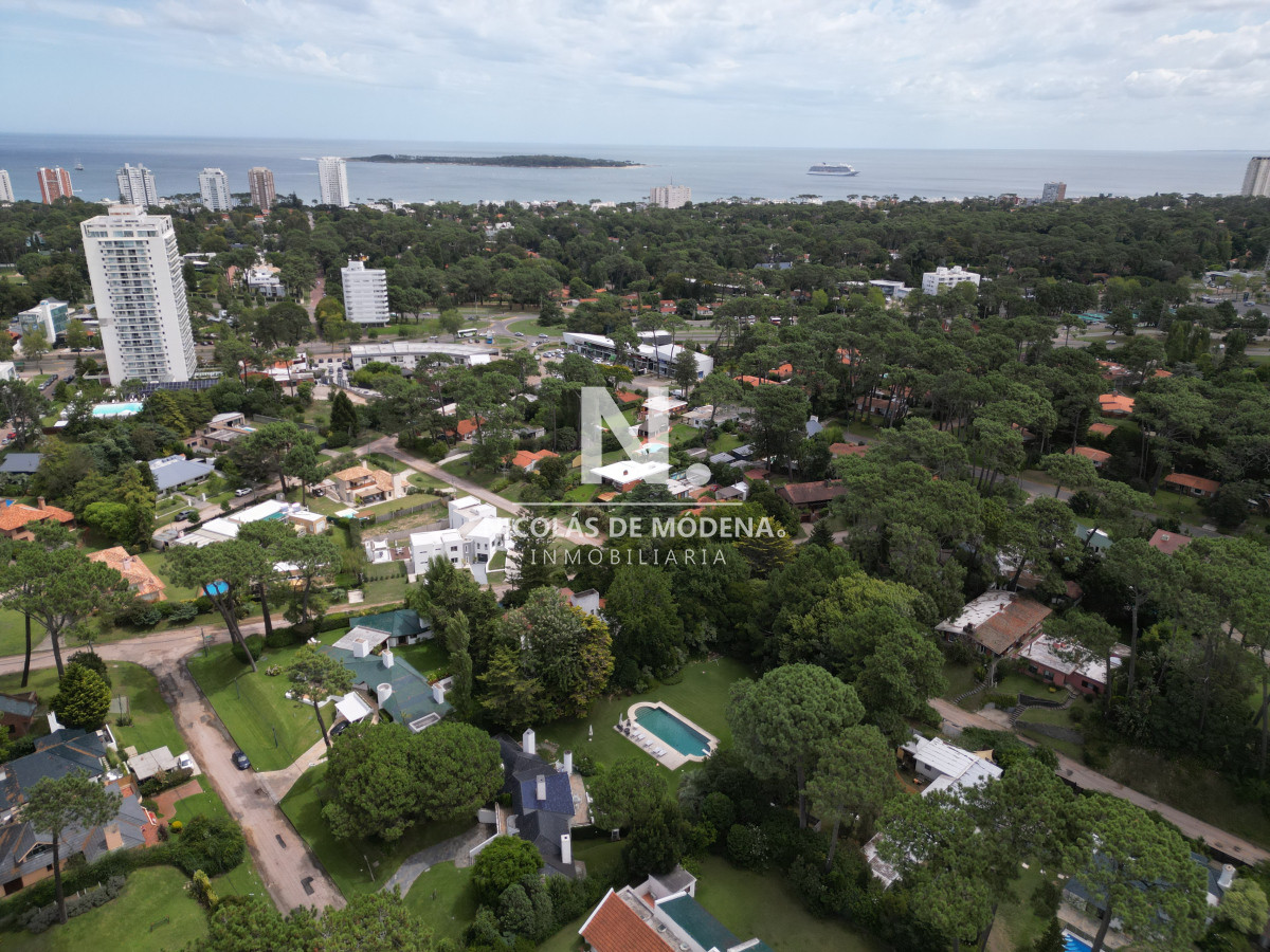 Deauville - GoPunta - Portal Inmobiliario de Punta del Este - Maldonado