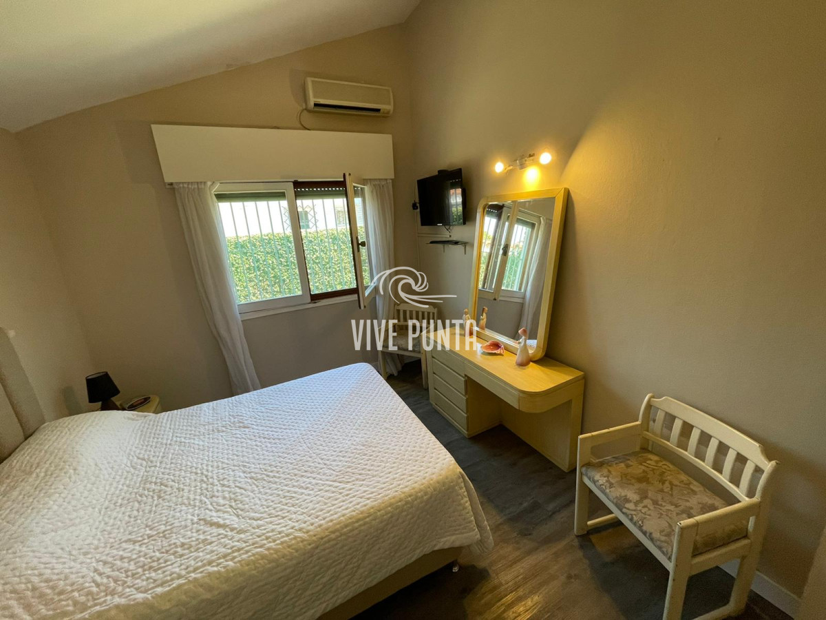 Casa ID.708 - Gran Chalet 4 Dorm + Dep En Mansa A Tan Solo 100 Mts Mar
