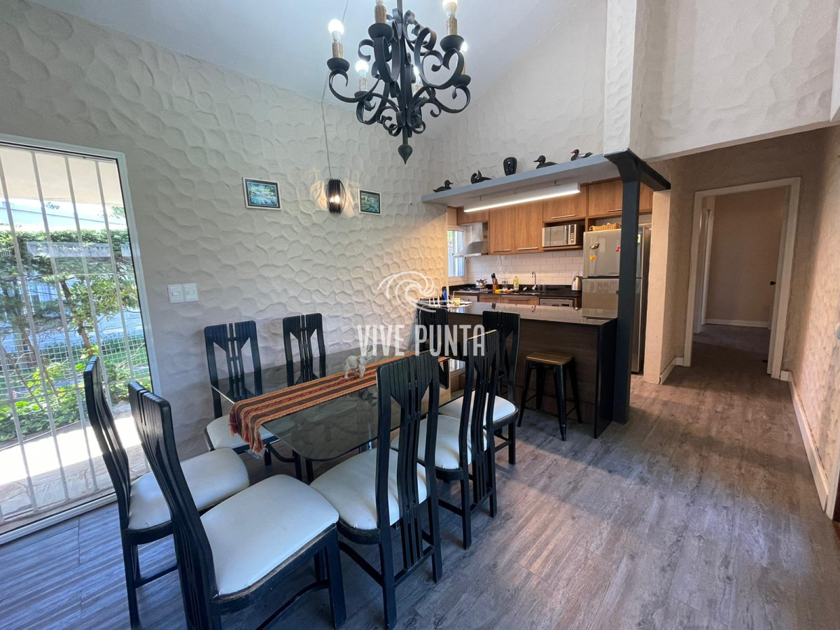 Casa ID.708 - Gran Chalet 4 Dorm + Dep En Mansa A Tan Solo 100 Mts Mar