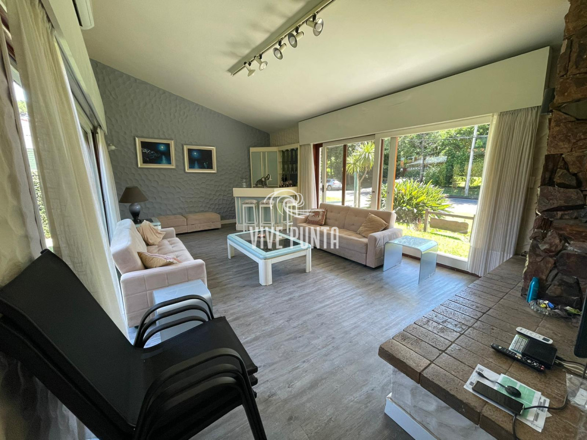 Casa ID.708 - Gran Chalet 4 Dorm + Dep En Mansa A Tan Solo 100 Mts Mar