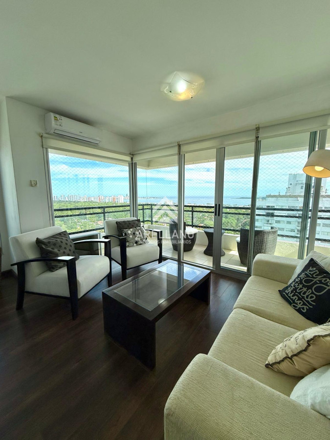 Apartamento ID.4516 - Venta Apartamento Penthouse 3 Dormitorios Punta del Este, Roosevelt  