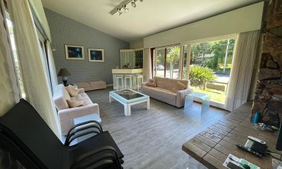 Gran Chalet 4 Dorm + Dependencia En Mansa A Tan Solo 100 Mts Mar