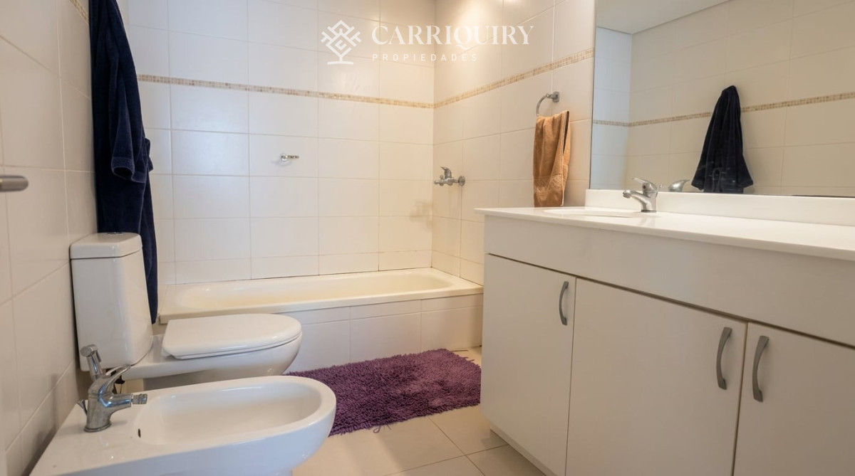 Apartamento ID.10427 - Comodo Apartamento 2 Dormitorios Con Balcon Roosevelt Parada 19