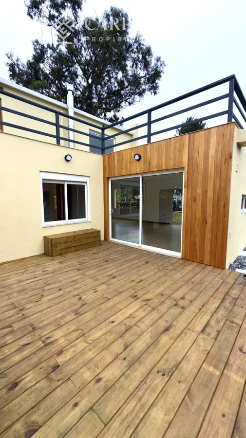 Casa ID.10424 - Dúplex a Estrenar - Dos Casas Independientes en PH 3 Dormitorios Pinares, Punta del Este  