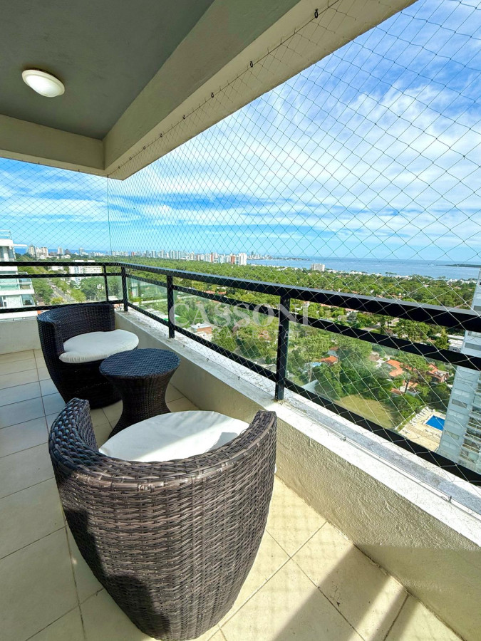 Apartamento ID.4778 - Venta Apartamento Penthouse 3 Dormitorios Punta del Este, Roosevelt  