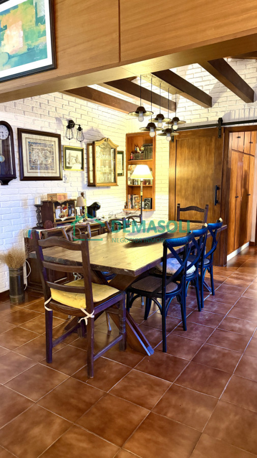 Casa ID.1493 - Casa Chalet 3 Dormitorios Con Piscina Y Amplia Barbacoa Pinares, Punta del Este 