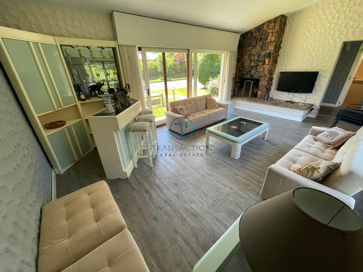 Casa ID.214/El-Atajo - CASA EN VENTA Y ALQUILER 