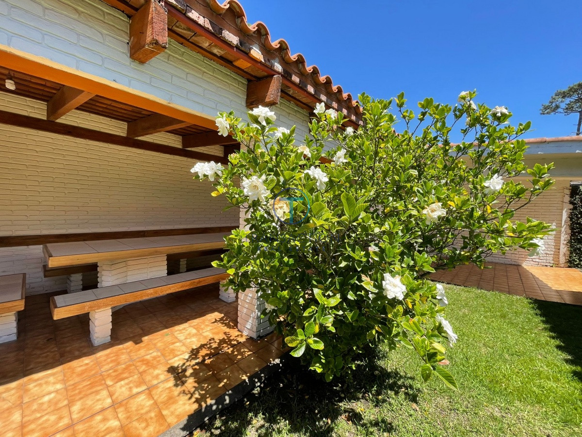 Casa ID.214/El-Atajo - CASA EN VENTA Y ALQUILER 