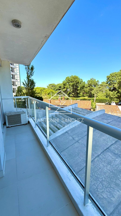 Apartamento ID.1890 - OPORTUNIDAD Apto 3 Dormitorios Roosevelt, Punta del Este 