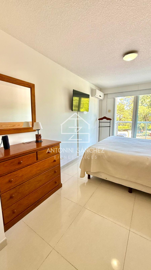 Apartamento ID.1890 - OPORTUNIDAD Apto 3 Dormitorios Roosevelt, Punta del Este 